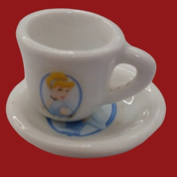 Disney princess tiny tea set 7pcs - Picture 7 of 11